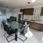 Apartmani Lanterna