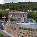 Vila Marigold