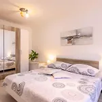 House And Apt. In Crikvenica 39364