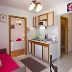 Apartments In Novi Vinodolski 39135