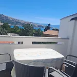 Apartment Zarok 2