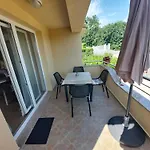 Holiday Apartment Lux Nera