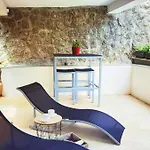 Apartment Equilibrium