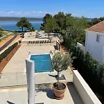 Villa-Onorato Auf Losinj
