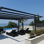 Apartmani Bura