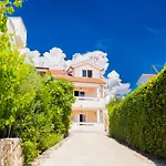 Apartments Dedic Krk