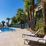 Palme Hill Opatija Apartment With A Pool