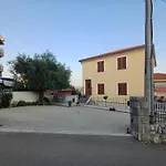 16 Cizici