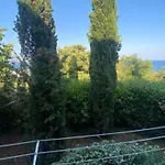 Villa Salyna