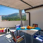 Gorgeous Home In Draga Bascanska With Wifi