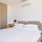 Luxury Apartment Lariv Krk