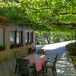 Apartments & Rooms Sanja
