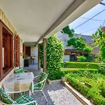 Apartment In Selce 5803