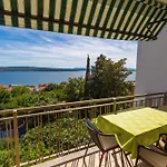 Two-Bedroom Apartment Crikvenica 3
