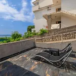One-Bedroom Apartment In Crikvenica Liii