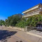 Four-Bedroom Apartment In Crikvenica III
