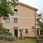 Apartments By The Sea Bakar, Rijeka - 15553