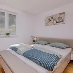 Apartment Lana