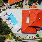 Villa Loni