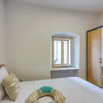 Old Bay Leave Town Apartment - Happy Rentals