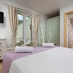 Casa Di Nika - Happy Rentals