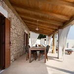 Casa Di Nika - Happy Rentals