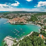 Beautiful Apartment In Malinska With Wifi