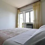 Rooms With Breakfast & Apartment Valentin
