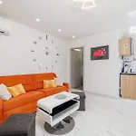 Ley