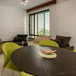 Lovely Home In Banjol With House Sea View
