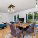Villa Kelava