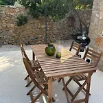 Stone House Vert