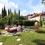 Apartment In Villa Mery On The Sea