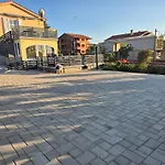 Apartman Lana