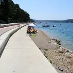 Apartments With A Parking Space Mali Losinj