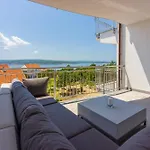 Apartments Sunshine D