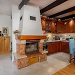 2 Bedroom Amazing Home In Mala Lesnica
