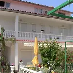 Ferien Haus Mit Bestway-Pool,Parking,Garten ,Grill,3 Terrassen
