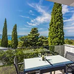 Holiday Oasis C