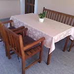 Grosse Wohnung In Gabonjin Mit Eigener Terrasse