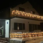 Chalet Mint
