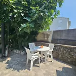 Apartment Buza