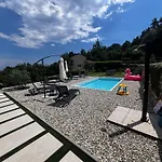 Apartment Aria