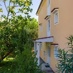 Awesome Apartment In Baska With Kitchen