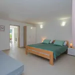 Apartment In Veli Losinj 26473