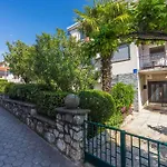 Apartment In Crikvenica 45058