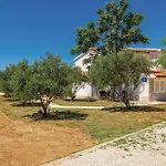 Beautiful Apartment In Barbat With House Sea View