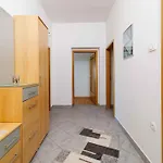 Apartment In Crikvenica 51945