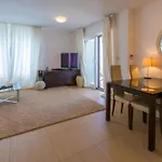 Tolle Wohnung In Crikvenica Mit Moebliertem Balkon Und Meerblick