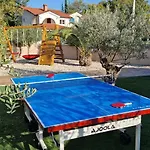 Villa Lukas&Ana S Bazenom,Djecjim Igralistem
